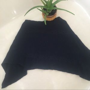 Adorable navy poncho